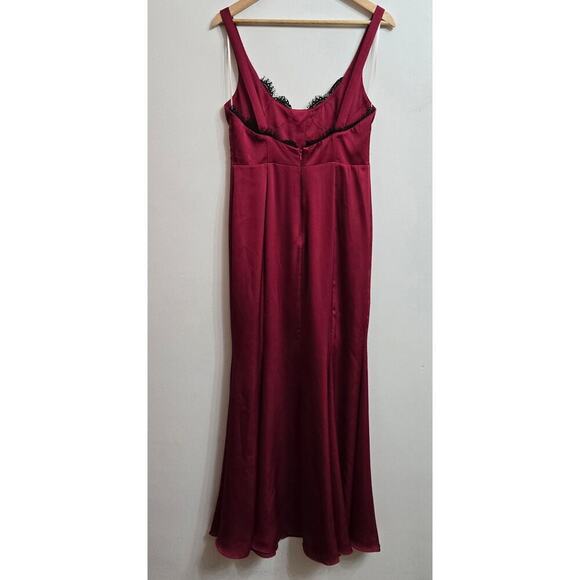 Fame and Partners Womens Ara Red Satin Lace Gown Dress 8 Romantic Vamp Trumpet - Picture 6 of 12